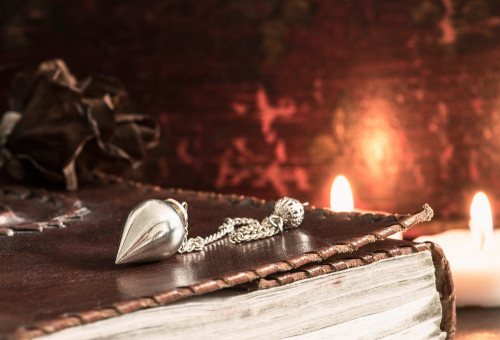 Pendeln: Foto: © Sonja_Birkelbach / AdobeStock / #59892899